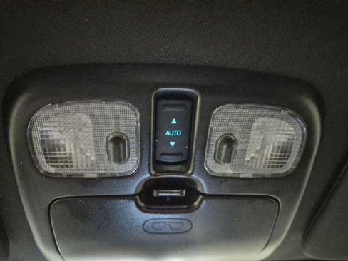 Used 2012 Ford Escape Limited AWD/4WD image 17