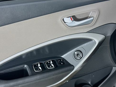 Used 2018 Hyundai Santa Fe Sport w/ 2.4L Value Package 02 image 24