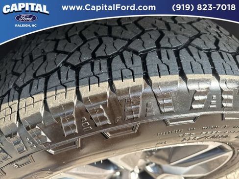 Used 2024 Chevrolet Silverado 1500 LT AWD/4WD image 14