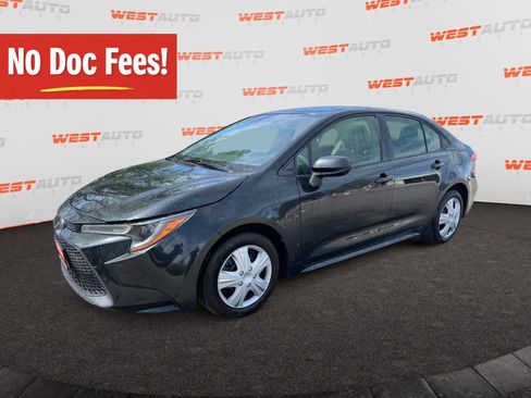Used 2022 Toyota Corolla LE FWD image 1