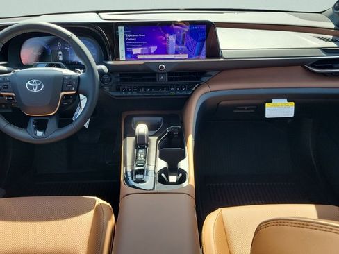 New 2026 Toyota Crown Signia AWD/4WD image 11