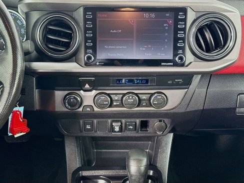 Used 2021 Toyota Tacoma SR5 image 36