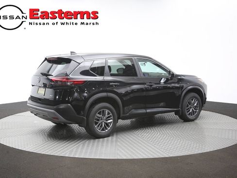Used 2023 Nissan Rogue S AWD/4WD image 41