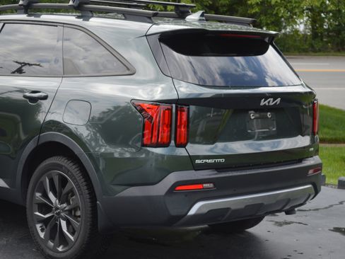 Used 2023 Kia Sorento SX Prestige AWD/4WD image 3