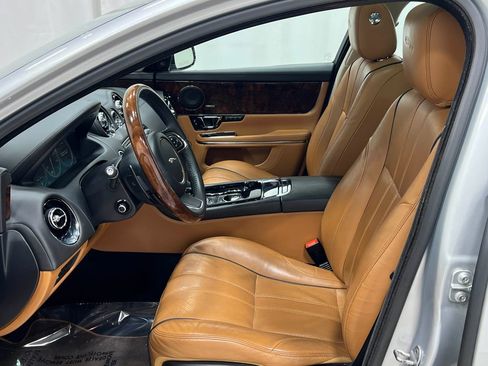 Used 2015 Jaguar XJ L Portfolio AWD/4WD image 13