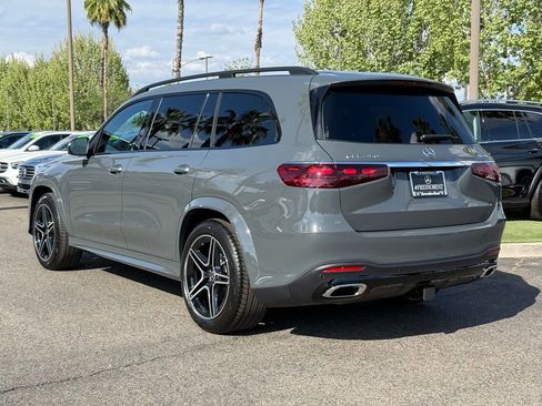 New 2026 Mercedes-Benz GLS 450 4MATIC image 8
