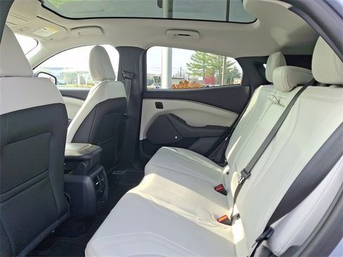 Used 2022 Ford Mustang Mach-E Premium image 10