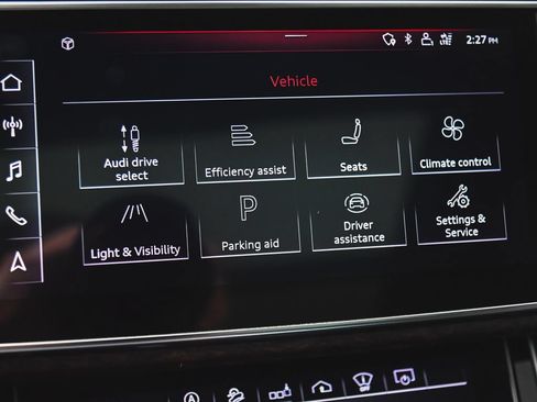 Used 2020 Audi Q8 Prestige AWD/4WD image 23