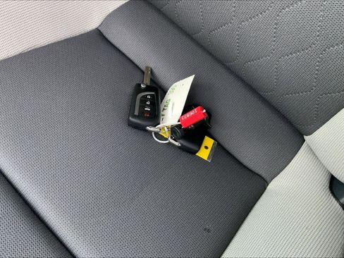 Used 2026 Toyota Corolla LE image 14