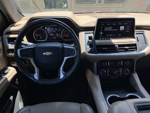 Used 2021 Chevrolet Tahoe Premier w/ Premium Package AWD/4WD image 10
