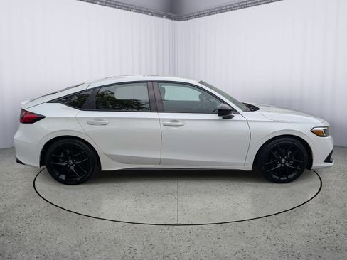 Certified 2023 Honda Civic Sport image 2