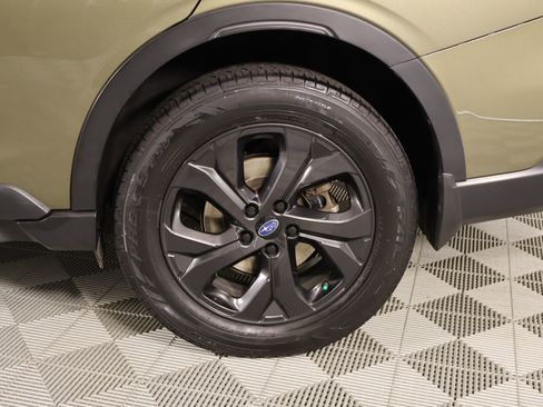 Used 2020 Subaru Outback Onyx Edition XT w/ Popular Package #2 AWD/4WD image 19