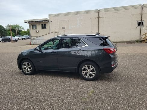 Used 2018 Chevrolet Equinox LT w/ Sun & Infotainment Package AWD/4WD image 23