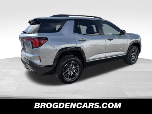 New 2026 GMC Terrain AT4 image 3