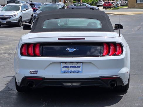 Used 2023 Ford Mustang Premium image 11