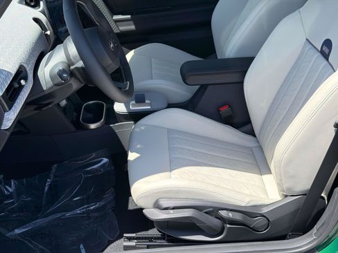 New 2026 MINI Cooper 2-Door Hardtop FWD image 22