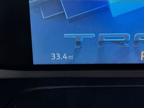 New 2026 Ford Transit 250 148 Medium Roof w/ Load Area Protection Package image 2