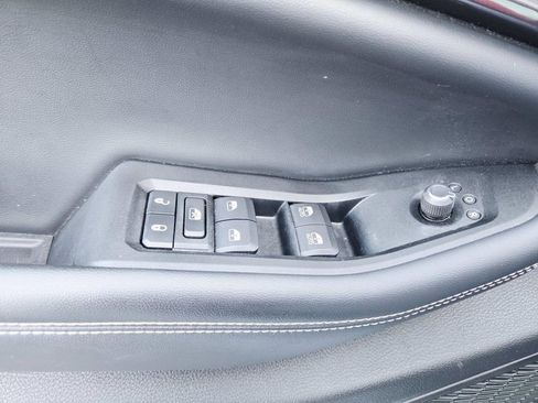 Used 2023 Jeep Grand Cherokee Altitude image 34