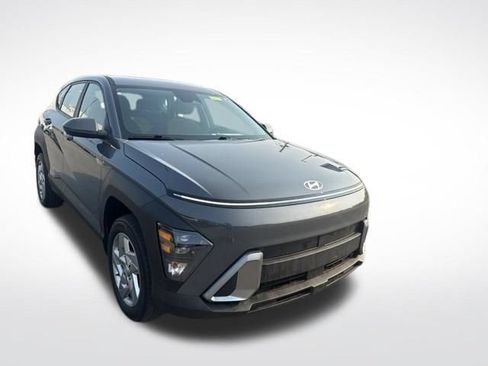 Used 2025 Hyundai Kona SE AWD/4WD image 7