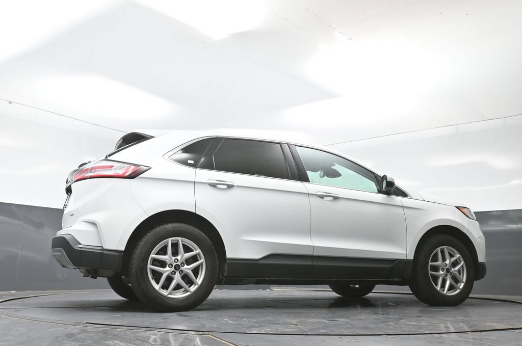 Used 2024 Ford Edge SEL AWD/4WD image 52