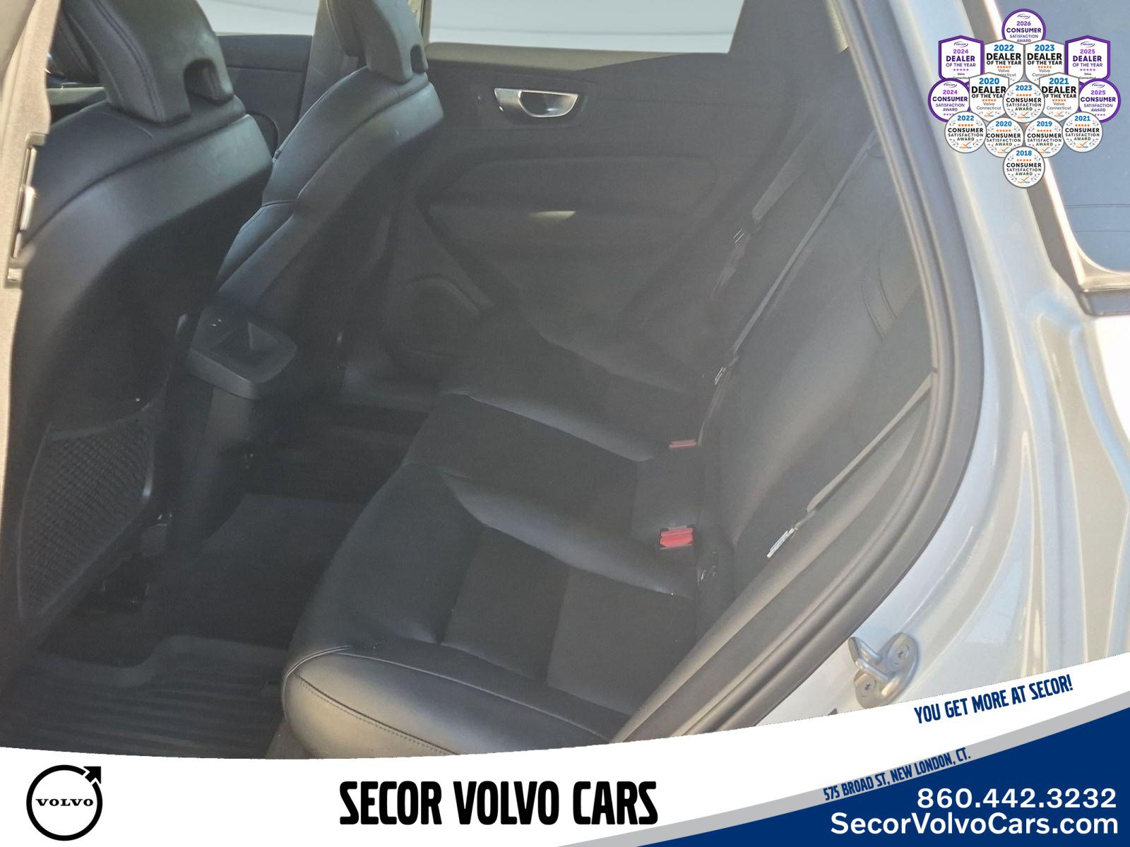 Certified 2024 Volvo XC60 B5 Core w/ Protection Package Premier AWD/4WD image 20