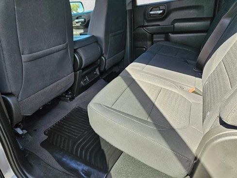 Used 2022 Chevrolet Silverado 1500 Custom RWD image 17