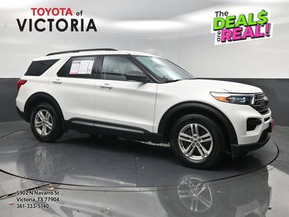 Used 2024 Ford Explorer XLT