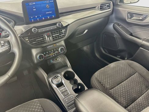 Used 2023 Ford Escape Active AWD/4WD image 22