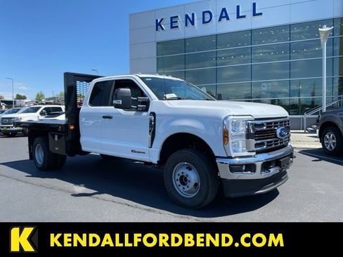 New 2025 Ford F350 XL w/ XL Chrome Package image 1