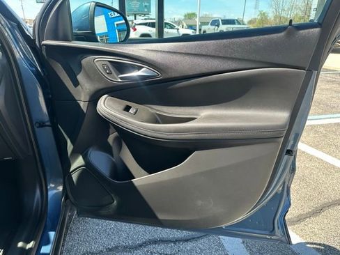 Used 2025 Buick Encore GX Preferred w/ Comfort Package FWD image 10