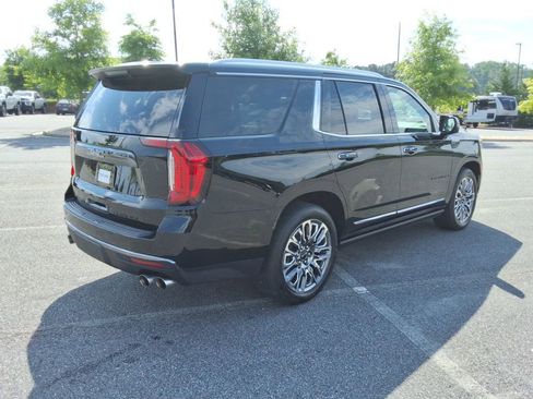 Certified 2023 GMC Yukon Denali Ultimate AWD/4WD image 5