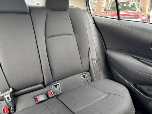 Used 2025 Toyota Corolla LE FWD image 35