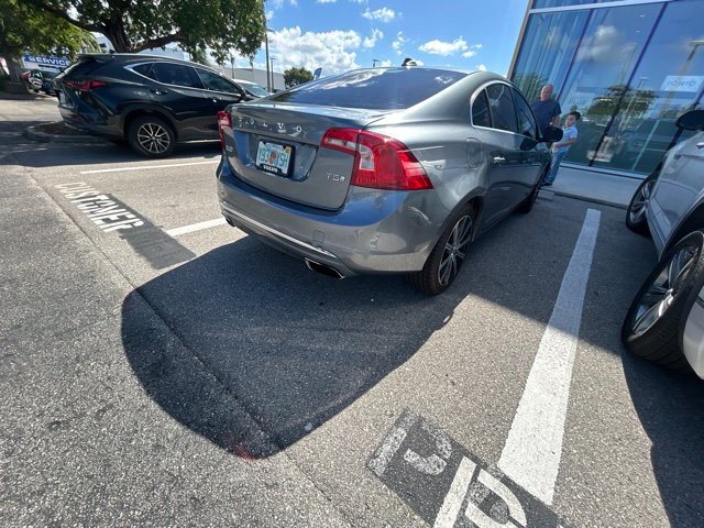 Used 2016 Volvo S60 T5 Premier FWD image 4