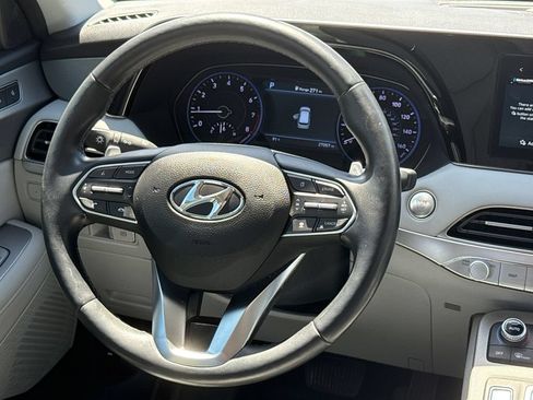 Used 2022 Hyundai Palisade SEL w/ Premium Package FWD image 13