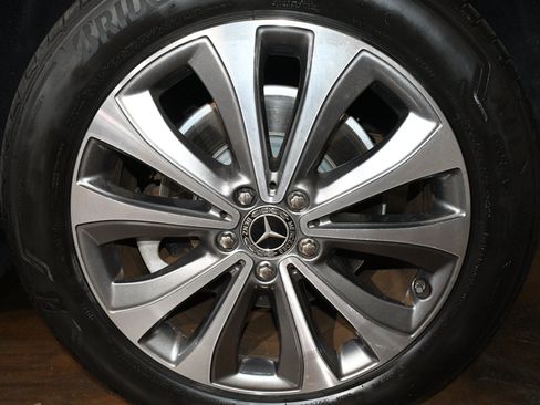 Used 2020 Mercedes-Benz GLE 350 4MATIC image 68