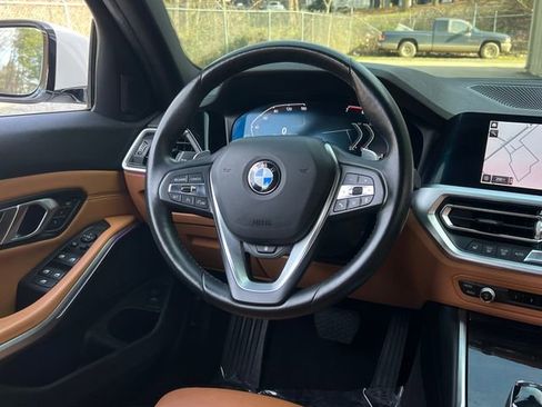 Used 2019 BMW 330i Sedan image 18