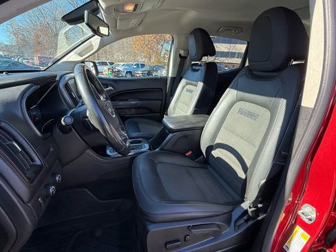 Used 2018 GMC Canyon All Terrain w/ Trailering Package image 2