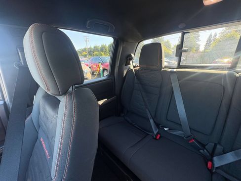 Used 2026 Nissan Frontier PRO-4X AWD/4WD image 39