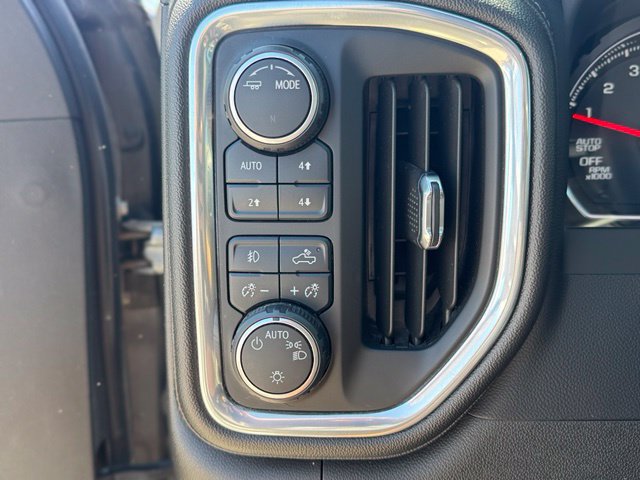 Used 2022 Chevrolet Silverado 1500 RST AWD/4WD image 15