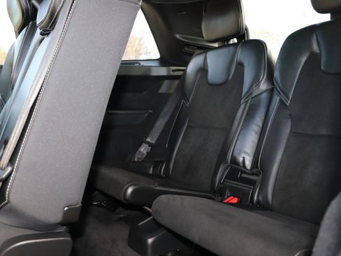 Used 2019 Volvo XC90 T6 R-Design w/ Advanced Package image 41