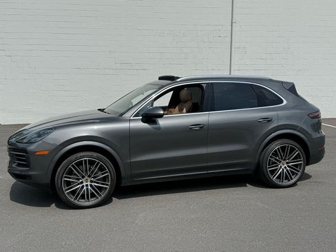 Used 2021 Porsche Cayenne S AWD/4WD image 13