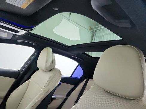 Certified 2022 Mercedes-Benz C 300 Sedan image 12