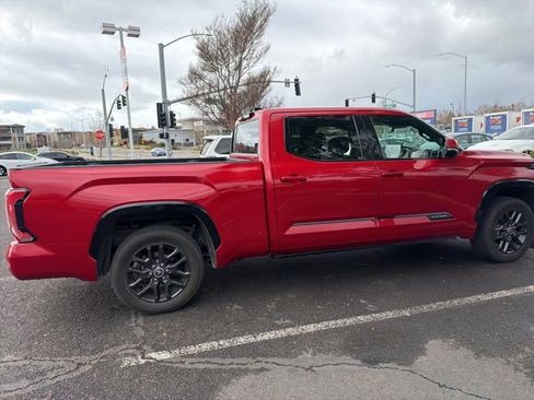 Used 2022 Toyota Tundra Platinum image 6