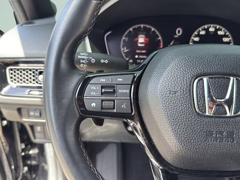Used 2025 Honda Civic Sport image 19