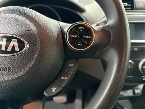 Used 2016 Kia Soul + w/ Eco Package image 17
