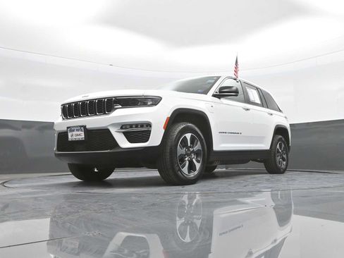 Used 2024 Jeep Grand Cherokee Limited 4xe AWD/4WD image 21