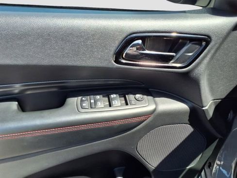 Used 2023 Dodge Durango GT image 16