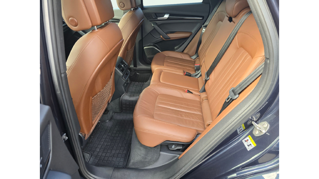 Used 2020 Audi Q5 Prestige AWD/4WD image 16
