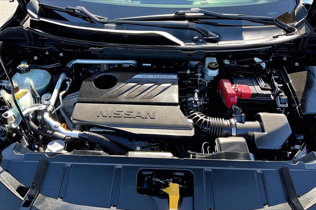 Used 2023 Nissan Rogue SV AWD/4WD image 9