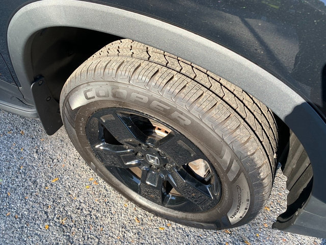 Used 2024 Honda Ridgeline Black Edition image 9